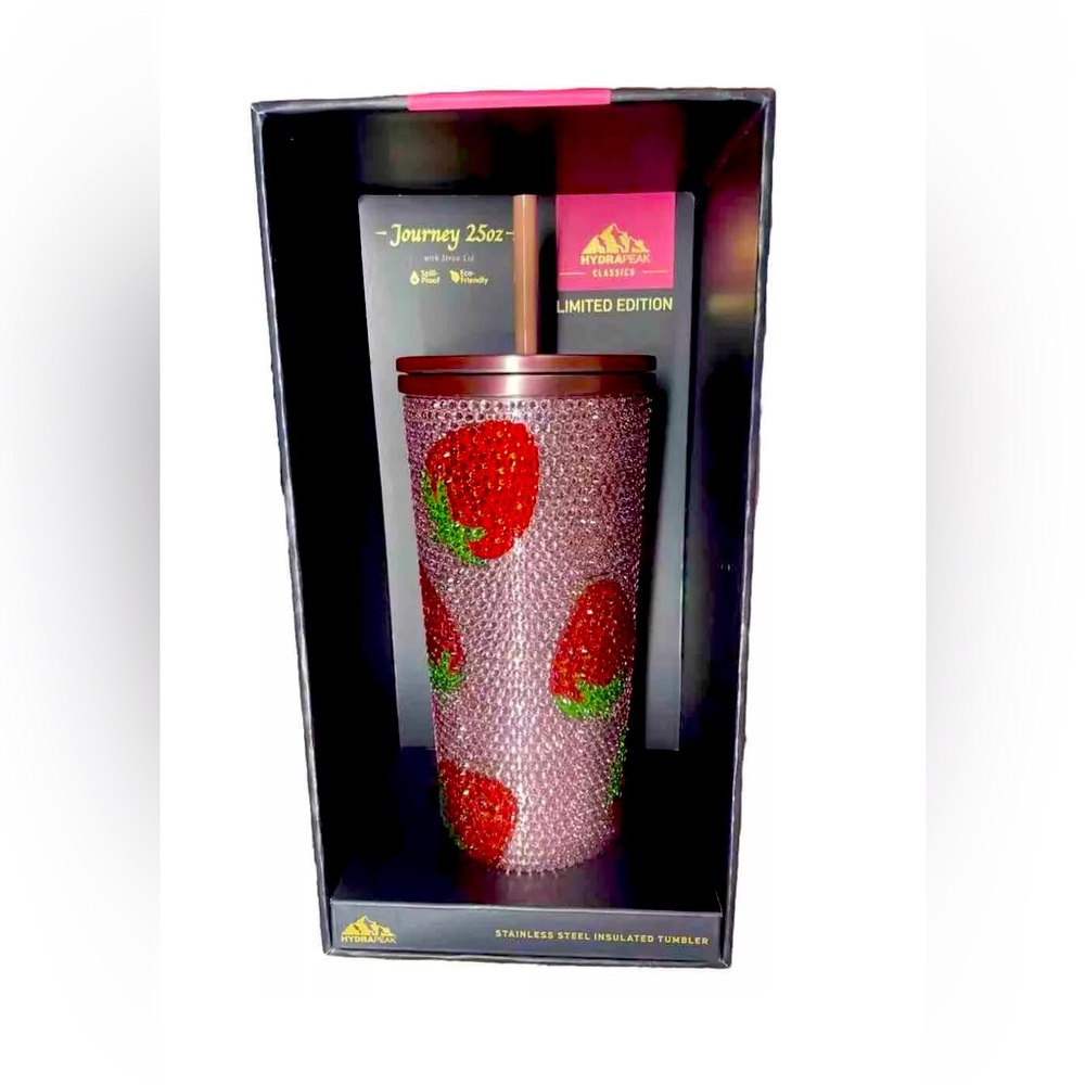 Hydrapeak Journey 25 oz Tumbler with Strawberry design.